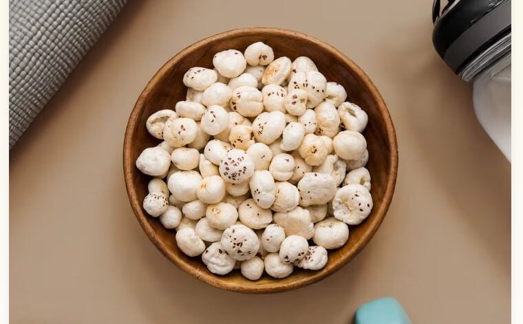 Struggling with finding healthy snacks? Discover how fox nuts can transform your snacking habits with low-calorie, nutrient-dense benefits.